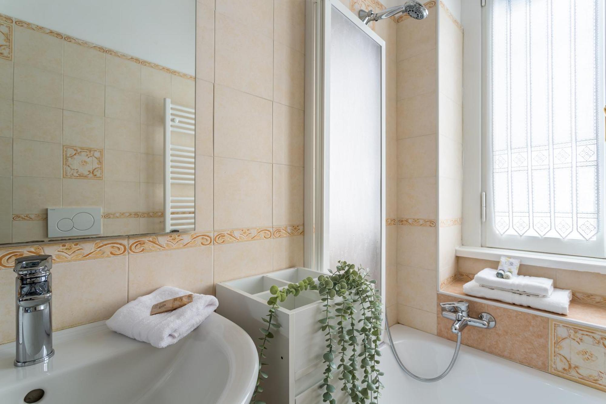 Iflat Vatican Spacious Apartment With Terrace Rome Luaran gambar